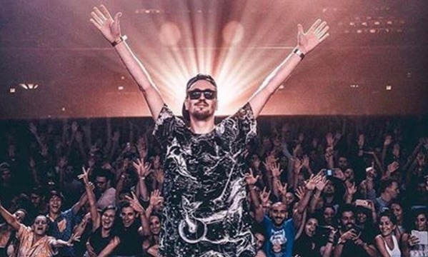 Robin Schulz Wearing IUTER FW15 Zodiac Tee